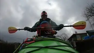 Sea kayak 3 meter dock drop, Trondheim April 2021