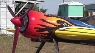 Су-31М Запуск двигателя и выезда на рулёжку пилотажного самолёта Su-31M airplane engine start
