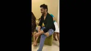 Panna Gill with his Family Singing - Zara Tasveer Se Tu Nikal Ke Saamne Aa Meri Mehbooba | LIVE