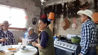 Unos ENVUELTOS quedaron  deliciosos para hechar taco asi mero  se hacen