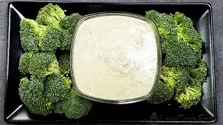 Easy Low Carb Keto Ranch Dressing - Quick and Creamy Dip - Less than 1g Carb