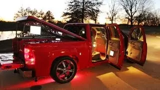 2007 GMC SIERRA CUSTOM SHOW TRUCK BOSTON ACOUSTIC 13 ТЕЛЕВИЗОРОВ НА ПРОДАЖУ НА WWW.SUNSETMILAN.COM