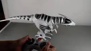 WowWee Roboraptor Remote Controlled Dinosaur