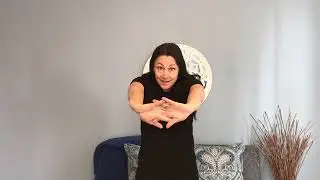 Deep Neck and Upper Back Stretch (Traps) For People Who Work On a Computer All Day