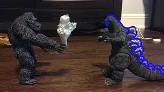 Godzilla vs. Kong in toys!