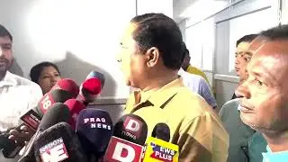 Addressed the Press following the flood review meeting at the DC Kamrup Metro Office.📍Hengrabari