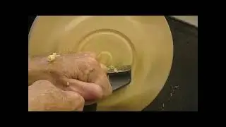 E 007 Reproducing an antique mantel