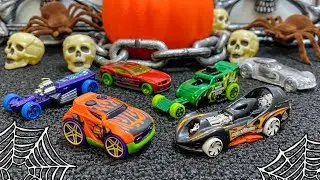 Opening Hot Wheels Halloween Car Series!