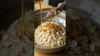 DIY Honey Oatmeal Soothing Face Mask! ✨
