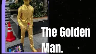 A Living Statue &ldquo;The Golden Man&rdquo; of Bengaluru