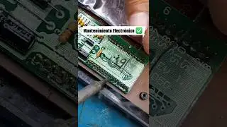 Dale m&aacute;s vida a tus equipos electr&oacute;nicos con mantenimiento Electr&oacute;nico 👨&zwj;🏭 #diy #technology #shorts