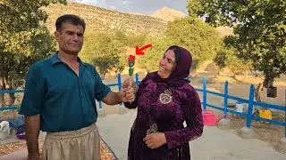 A nomadic couple's style consolation; Masoumeh was delighted with roses!🌹