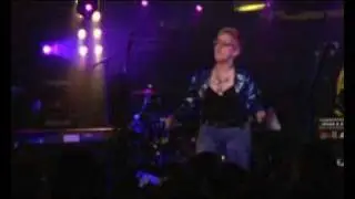 Lyvon: Queen Cover 
