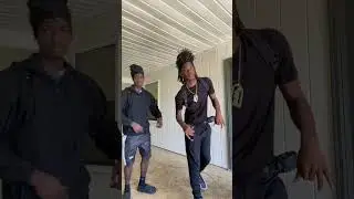 shamar dance with a drum 🤣🤣 clock dat #shamar #shamarmcco #drum #dance #clockdat #bape