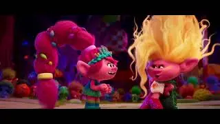 Trolls Band Together Clip: Meet the 'Fantastamazing' Mini Golf Trolls!