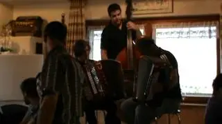 Angela und B&auml;rti Gisler, Remo Gwerder (Bass)