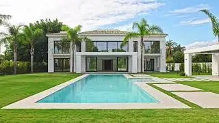Beachside villa for sale in Casasola, Estepona |  3.900.000 e | Luxury Property Marbella