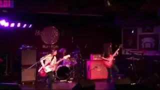 The Warning | Hard Rock Cafe Boston (2016)