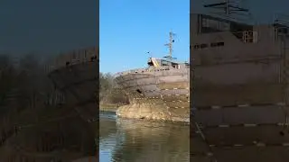 Schleppzug Nord-Ostsee-Kanal: Sektion eines MBV 707 wird von Rostock nach Papenburg geschleppt