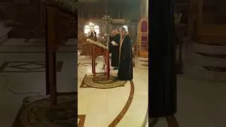 Οι Χαιρετισμοί στο Σταυρό! Πατήρ Βονιφάτιος 