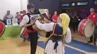 Alegria do Minho e Bombos de Ach&egrave;res executando com mestria, um grupo incr&iacute;vel e maravilhoso. 💚⭐️🔔✅️