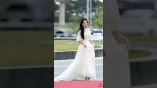 kim ji won' outfits#fashion #blackpink #kdrama #outfit #queenoftearskdrama #kimjiwon #kpop #bts