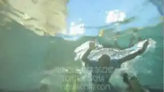 Bicha Underwater.mov