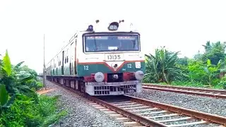 Old Electric Multiple Unit Train Running Like a Rocket 🚀.
