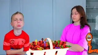 ПОЧЕМУ БОЛИТ ЖИВОТ?????