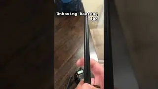 Unboxing Baofeng 5RX Radio walk-in talkie