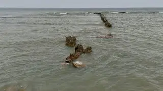 A Windy Waverly Beach