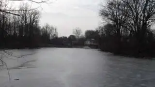 Small Ice Quake