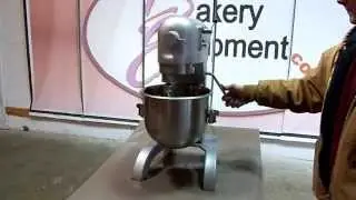Hobart 10qt Mixer, Running
