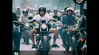 Helm Retro untuk Motor Klasik..