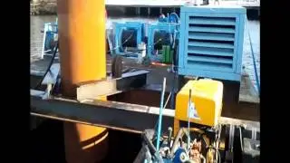 TERRA-HAMMER TR 360: rammt Pfosten vertikal in den Z&uuml;richsee