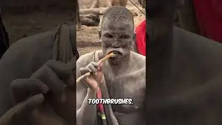 У этого племени ГЕНИАЛЬНЫЙ способ чистки зубов!
