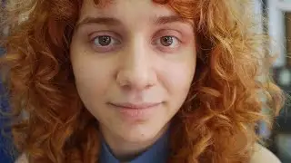 People talking with their eyes