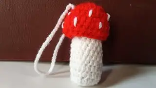 how to make crochet mini mushroom pouch/Beauty of Crochet/@saritascreation