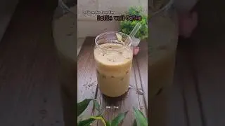 Viral Bottle Coffee Hack🥤 #coffee #hack #viral #youtubeshorts #coldcoffee #dalgonacoffee