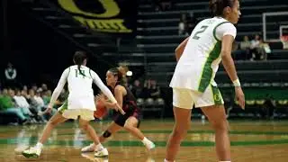 Western Oregon women's basketball at Oregon in 2025 exhibition contest