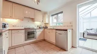 For Sale - Stourton Close, Wellingborough, NN8 2LG - &pound;235,000