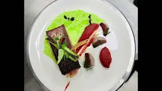 How&rsquo;s this grilled salmon plating? Rate it out of 10! 👇🔥
