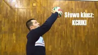 Rozegranie piłki bez sygnalizacji kierunku wystawy.