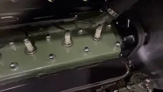 Packard 840 with loud valve clattering