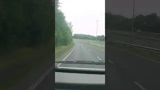 DRIVING -How to join ( merge ) the motorway from sliproad