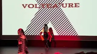Icon Modeling Productions Agency: Status-The Fashion Show Scene 8|Voltea&rsquo;ure