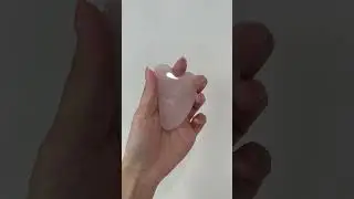 ✨ Discover the Power of Rose Quartz Gua Sha ✨