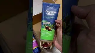 St. Botanica Shampoo & Conditioner #stbotanica #stbotanicaindia #myglamm #moroccan #arganoil #free