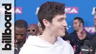 Lauv Talks New Music, Touring With Ed Sheeran | MTV VMAs 2018