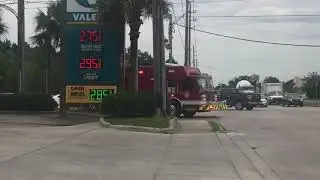 Houston Fire Dept. Hazmat Unit#2 en-route to a Warehouse on Fire